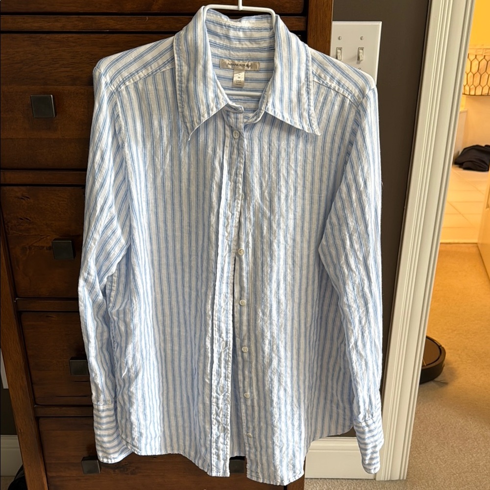 Blue and White Button Down Shirt for Versatile Occasions